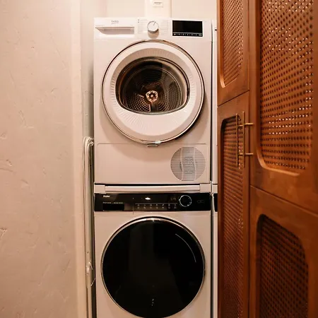 Apartment New Design Top-class Next To The Castle-free Parking-terrace Bratislava