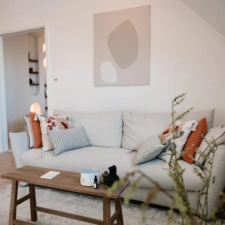 New Design Top-class Next To The Castle-free Parking-terrace Apartment