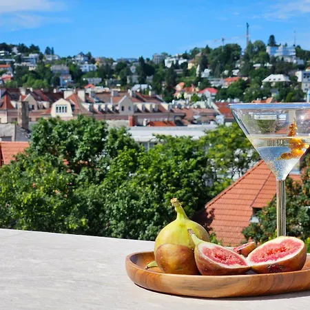 Apartmán New Design Top-class Next To The Castle-free Parking-terrace *