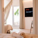 New Design Top-class Next To The Castle-free Parking-terrace Appartement Bratislava