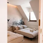 New Design Top-class Next To The Castle-free Parking-terrace Appartement