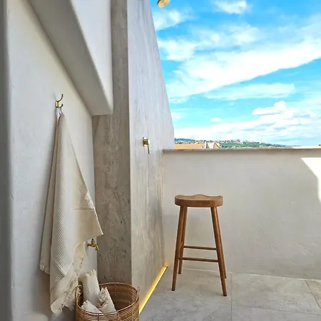 New Design Top-class Next To The Castle-free Parking-terrace * Bratislava